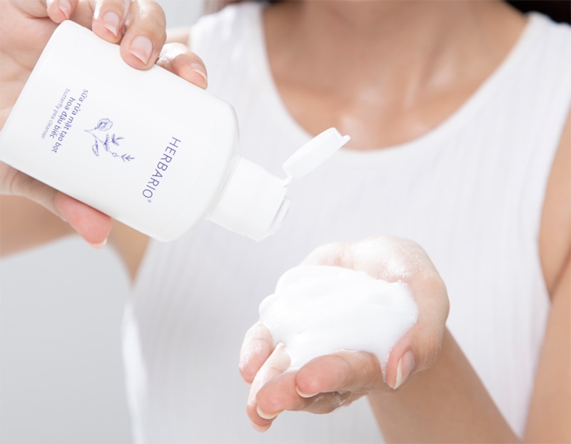 sua rua mat tao bot hoa dau biec herbario