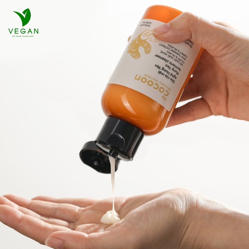 sua-rua-mat-nghe-140ml sua-rua-mat-nghe-140ml