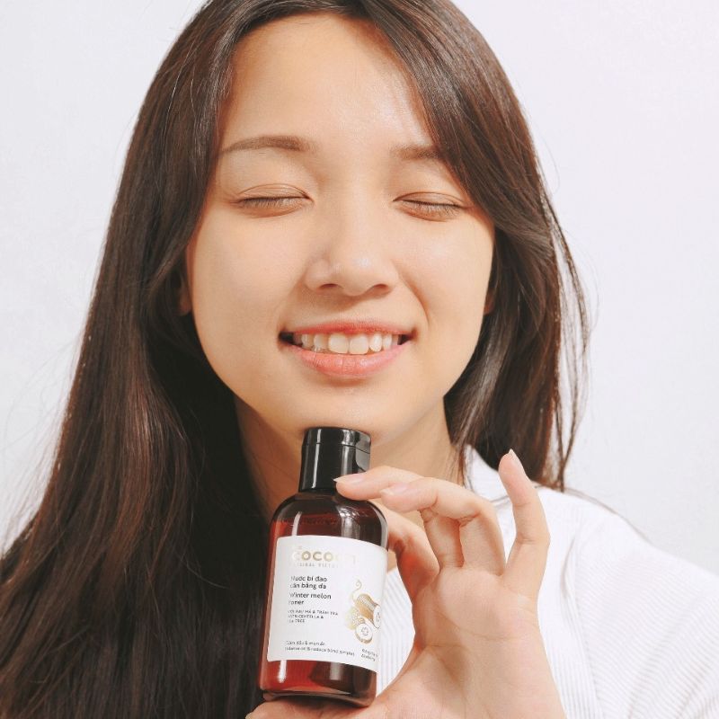 toner nước bí đao cân bằng da cocoon toner nuoc bi dao can bang da cocoon